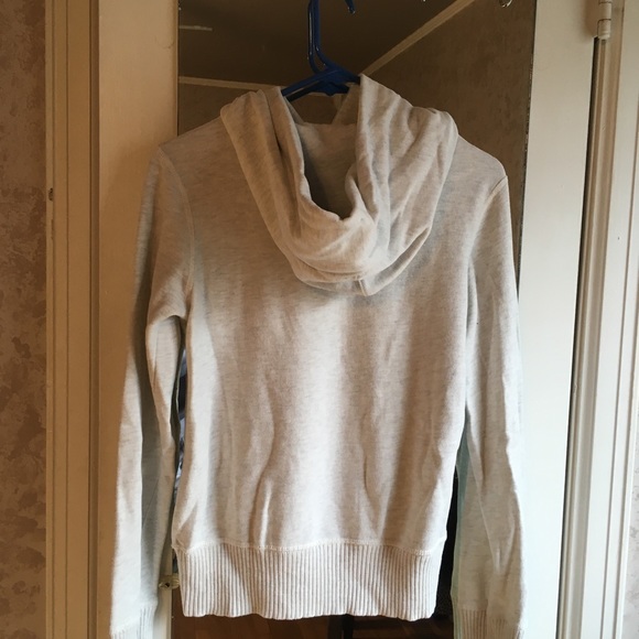 🛍 3/21 American Eagle 🦅 pull over sweatshirt - Picture 3 of 3